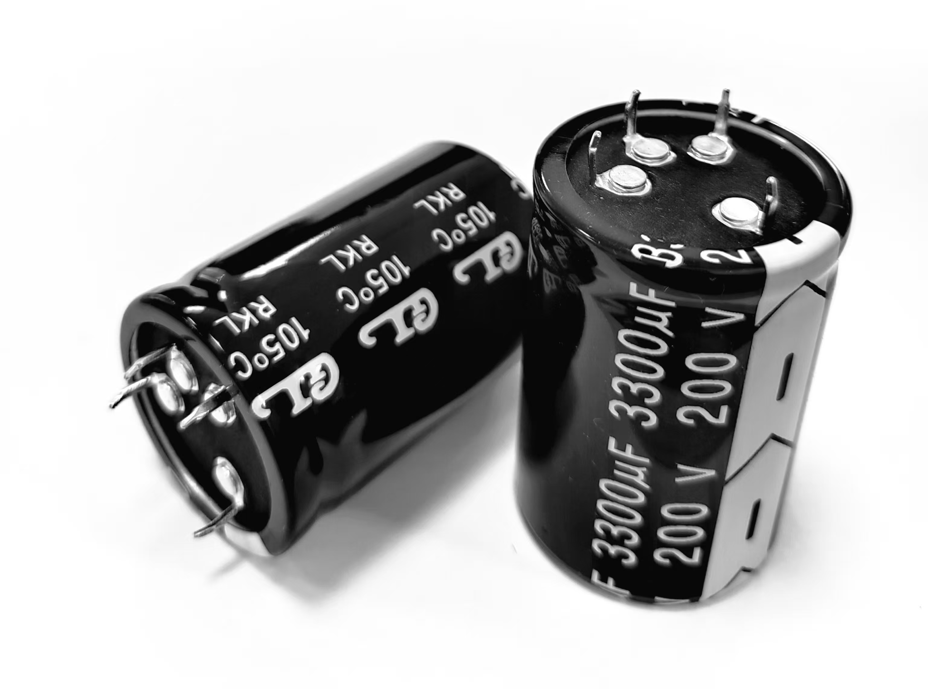 牛角(基板自立)型四只脚铝电解电容 